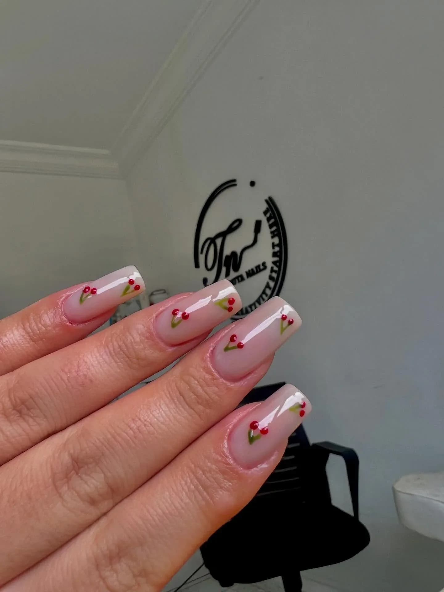 Touta Nails – Prothésiste ongulaire à Sousse Khezama — photo principale Touta Nails – Prothésiste ongulaire à Sousse Khezama — photo principale